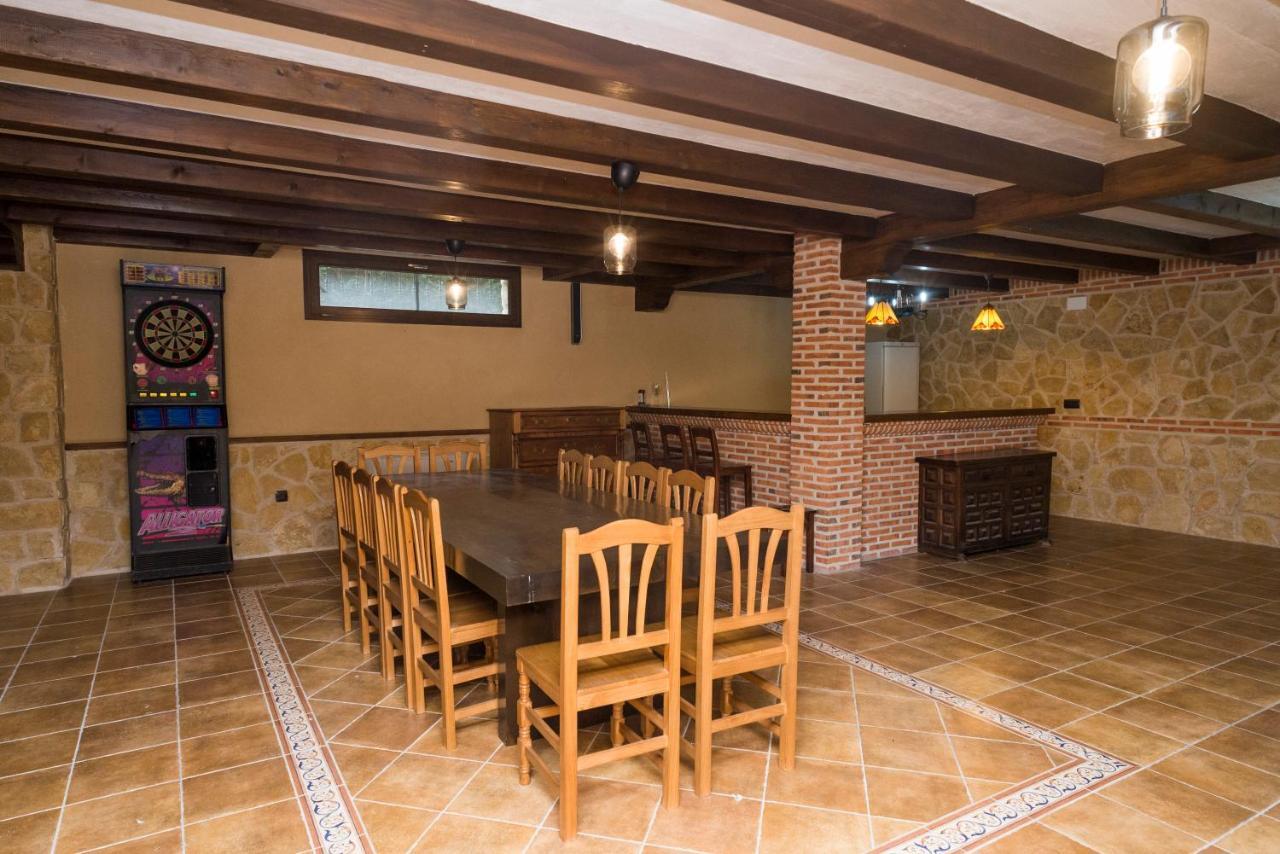 La Casa De Anver Villa La Lastrilla Bagian luar foto